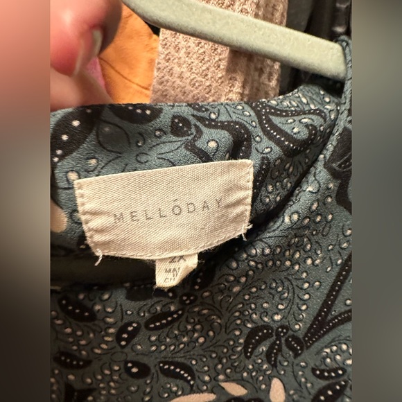 EUC MELLODAY GREEN BLUE PAISLEY TOP 2x - Picture 3 of 6